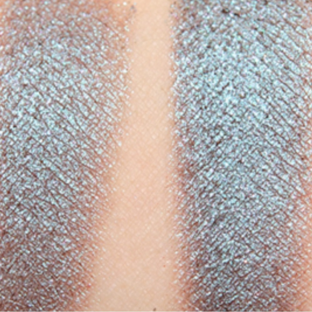 💕⚡️MAC Cosmetics Blue Brown Glitter - Picture 4 of 12